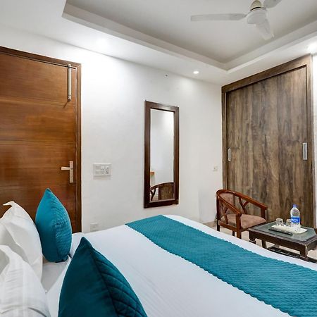 Hotel Aron By The Premium Villa New Delhi Exterior photo