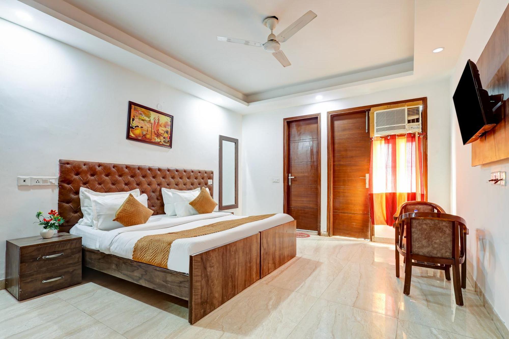 Hotel Aron By The Premium Villa New Delhi Exterior photo